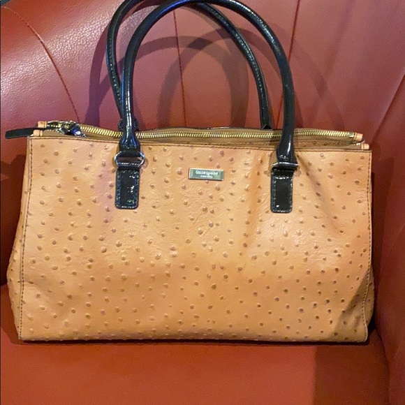 kate spade Handbags - Kate Spade leather pocketbook